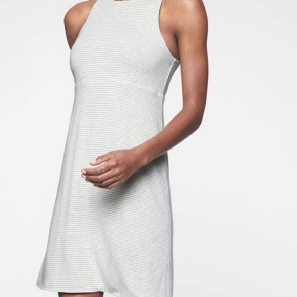 Athleta Dresses & Skirts - Athleta Reversible Santorini Dress